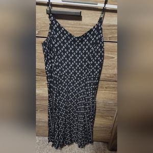 Old Navy black dress, size medium